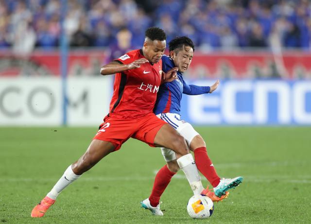 1742125321645013615.jpg (体育)(12)足球——亚冠精英联赛:上海海港无缘八强XxjpseC007230_20250311_PEPFN0A001 (1).jpg